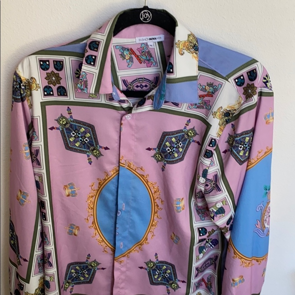 COPY - Printed shirt size medium